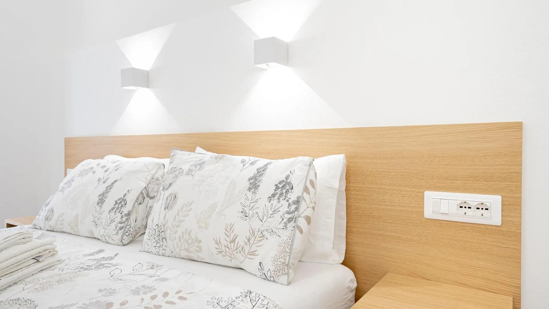 Eos - Elegants Apartments & Suites Syracuse