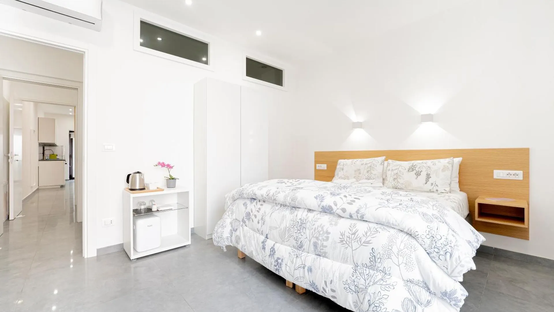 Eos - Elegants Apartments & Suites Syracuse 0*,  Italy