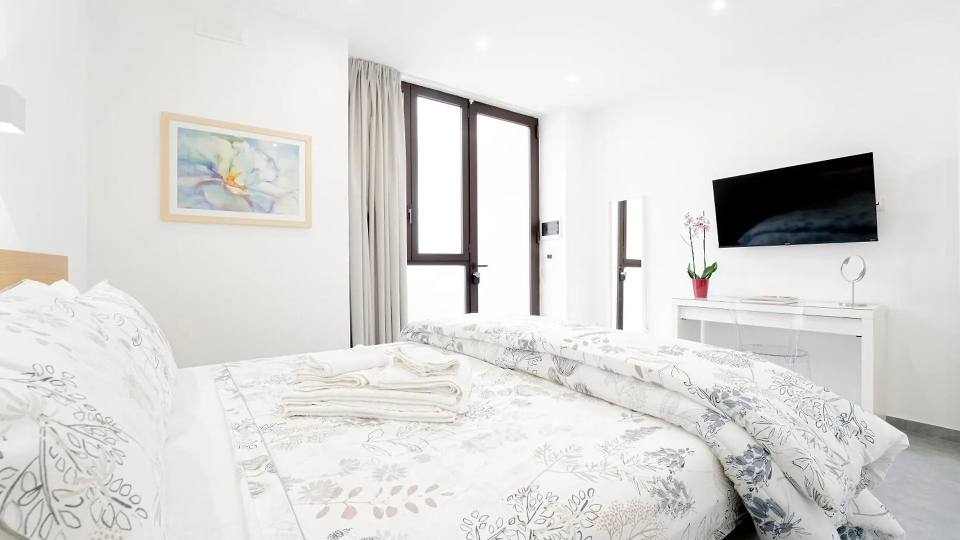 Eos - Elegants Apartments & Suites Syracuse