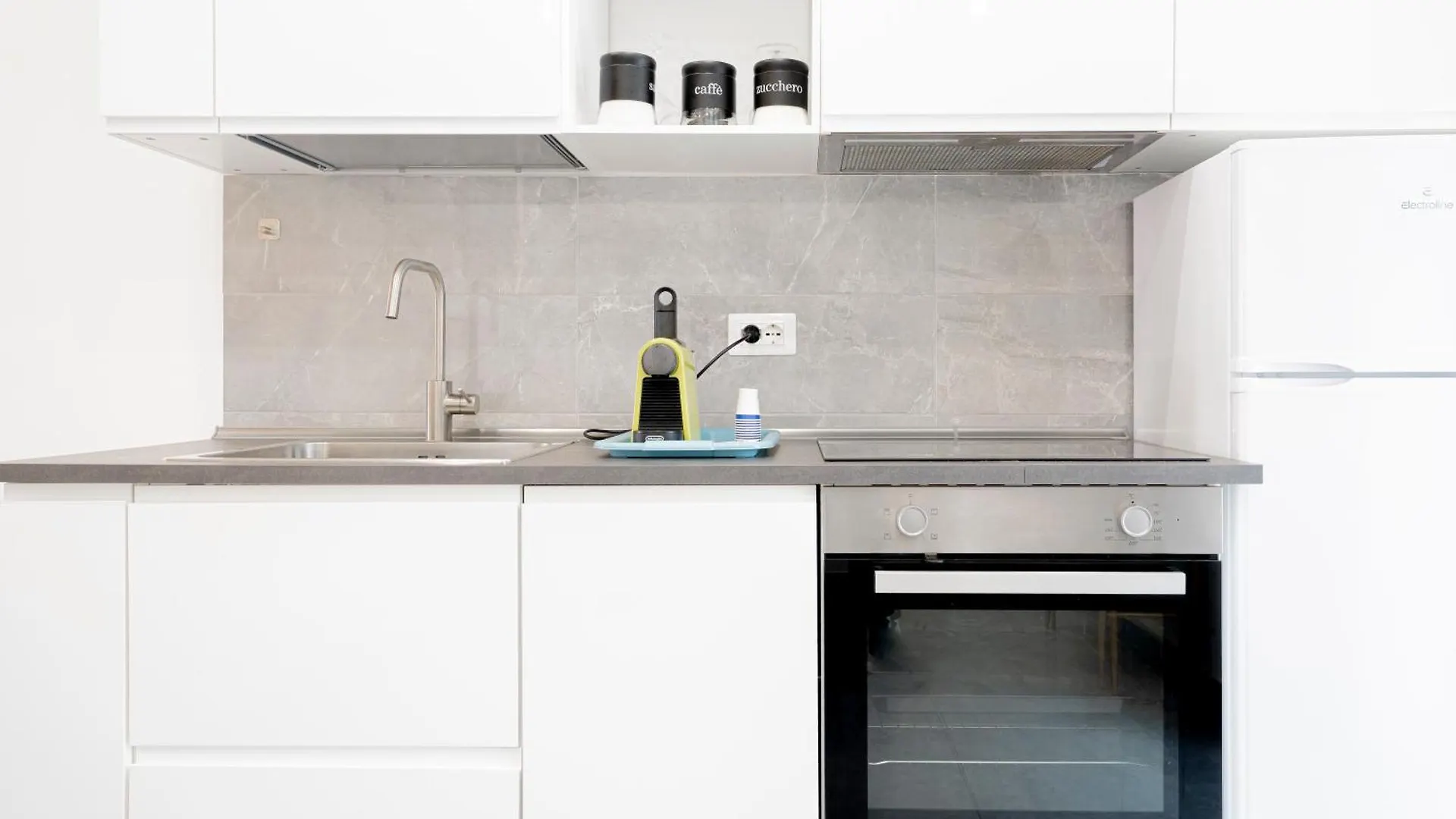 Eos - Elegants Apartments & Suites Syracuse 0*,
